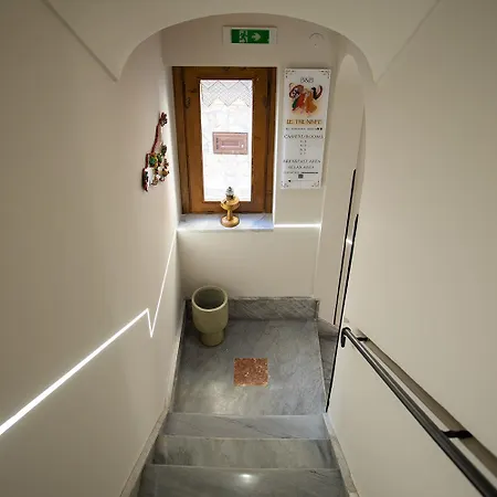 Le Tre Ninfe 住宿加早餐酒店 4*
